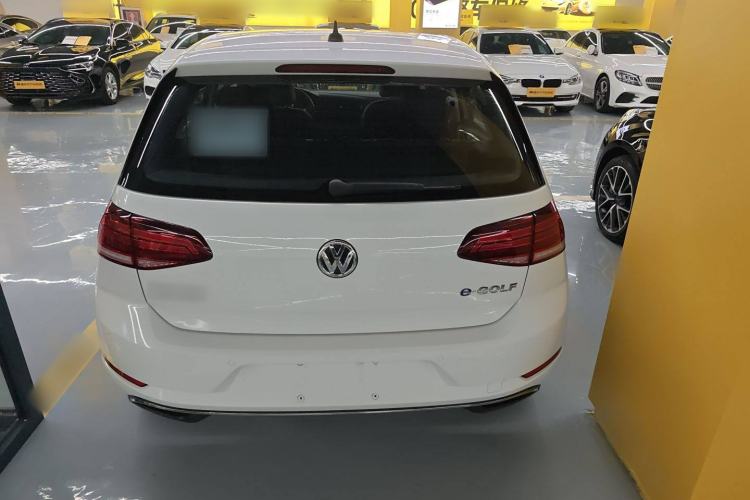 Used Volkswagen Golf Pure Electric 2020 Chari Exterior 4