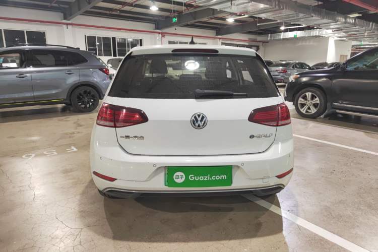 Used Volkswagen Golf Pure Electric 2020 Chari Exterior 4