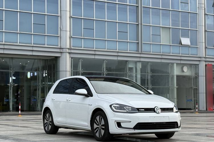 Used Volkswagen Golf Pure Electric 2020 Chari Exterior 5