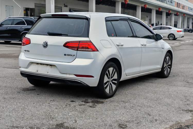 Used Volkswagen Golf Pure Electric 2020 Chari Exterior 5