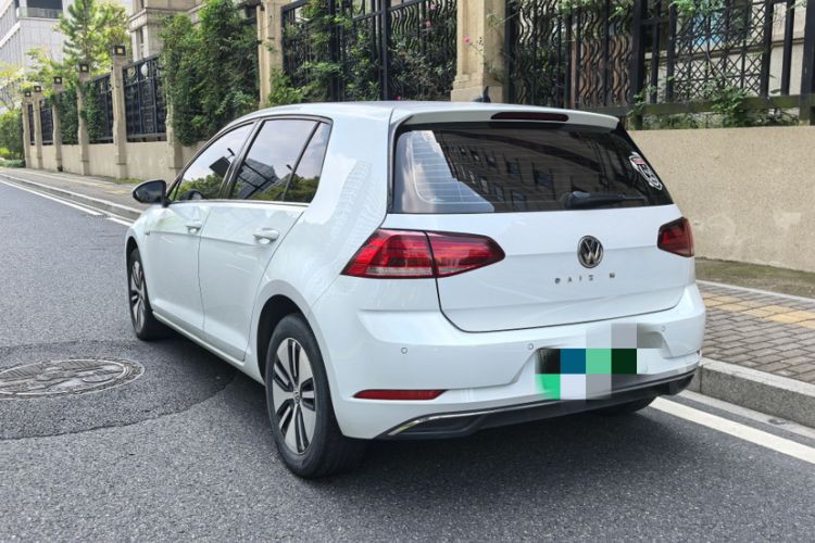 Used Volkswagen Golf Pure Electric 2020 Chari Exterior 5