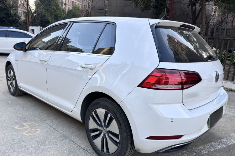 Used Volkswagen Golf Pure Electric 2020 Chari Exterior 5