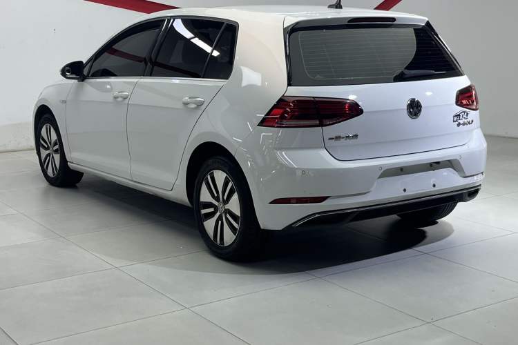 Used Volkswagen Golf Pure Electric 2020 Chari Exterior 6