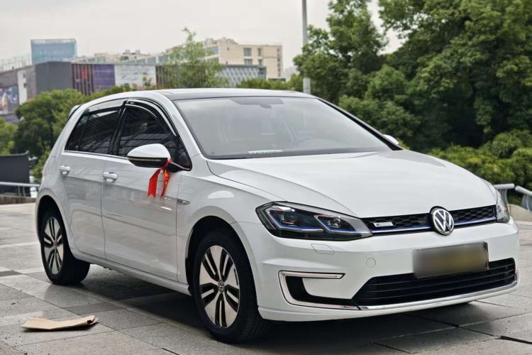 Used Volkswagen Golf Pure Electric 2020 Chari Exterior 7