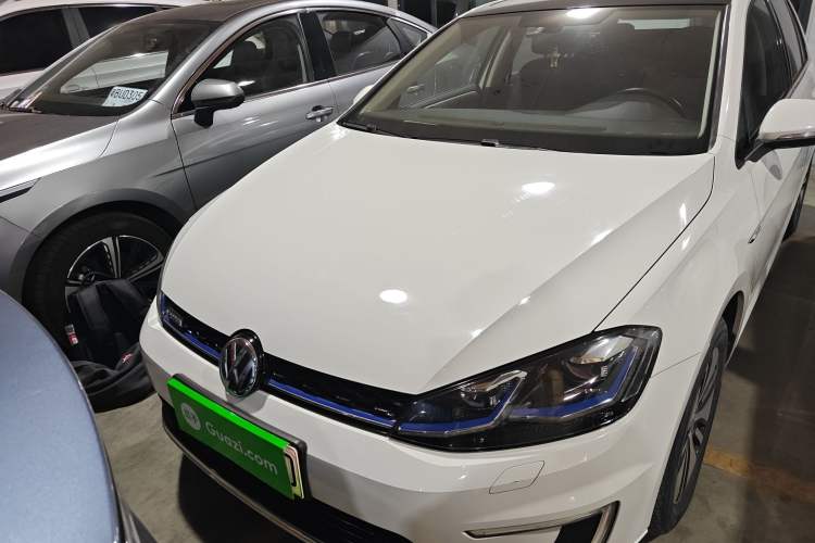 Used Volkswagen Golf Pure Electric 2020 Chari Front