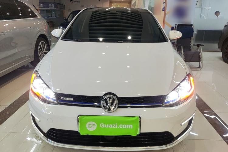 Used Volkswagen Golf Pure Electric 2020 Chari Front