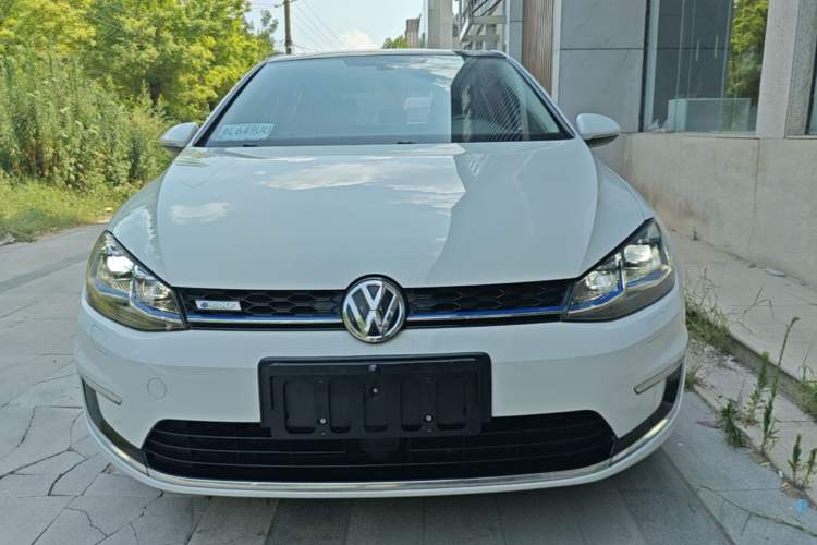 Used Volkswagen Golf Pure Electric 2020 Chari Front