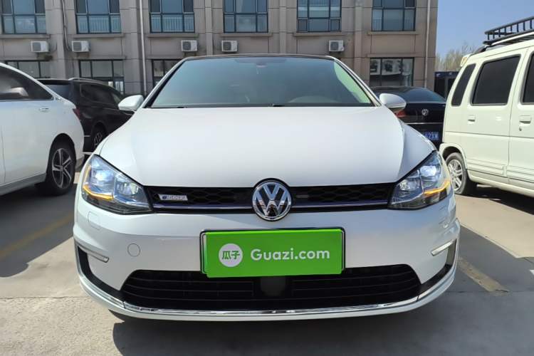 Used Volkswagen Golf Pure Electric 2020 Chari Front