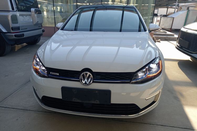 Used Volkswagen Golf Pure Electric 2020 Chari Front