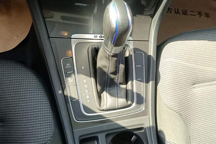 Used Volkswagen Golf Pure Electric 2020 Chari Gear Lever