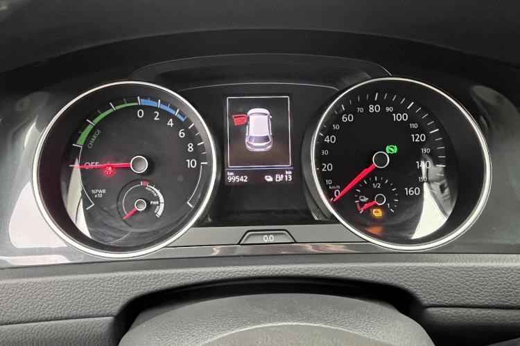 Used Volkswagen Golf Pure Electric 2020 Chari Instrument Cluster