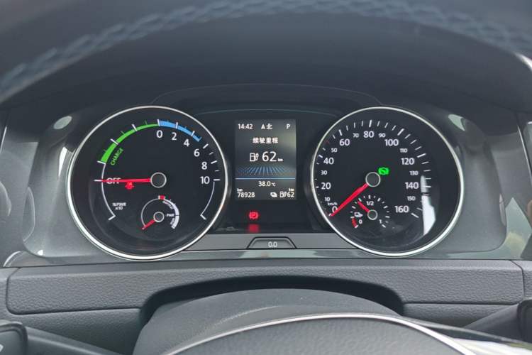 Used Volkswagen Golf Pure Electric 2020 Chari Instrument Cluster