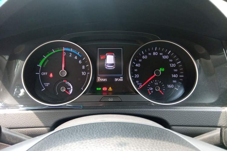 Used Volkswagen Golf Pure Electric 2020 Chari Instrument Cluster