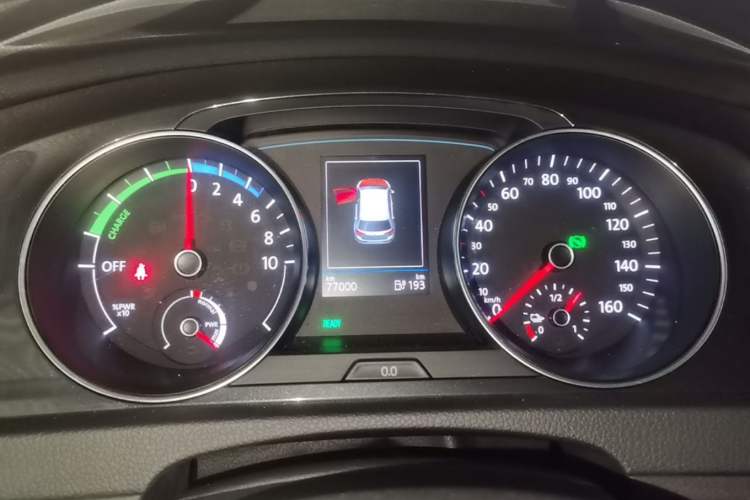 Used Volkswagen Golf Pure Electric 2020 Chari Instrument Cluster