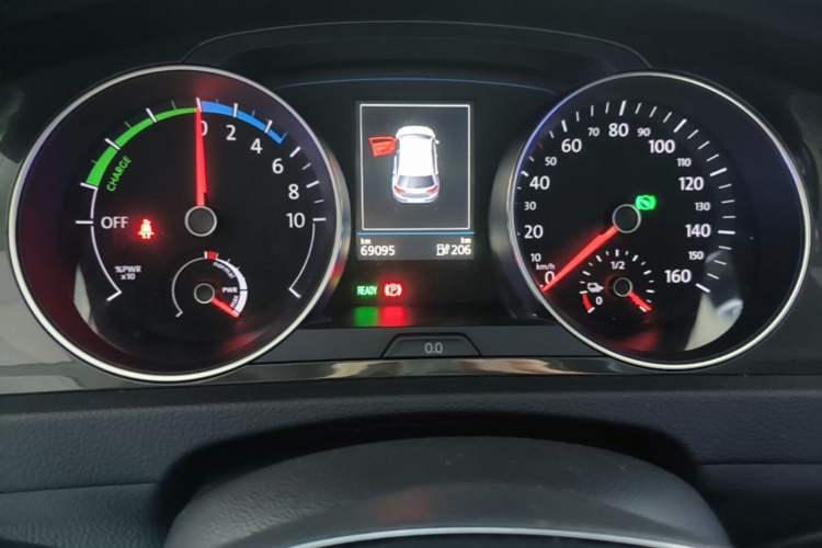 Used Volkswagen Golf Pure Electric 2020 Chari Instrument Cluster