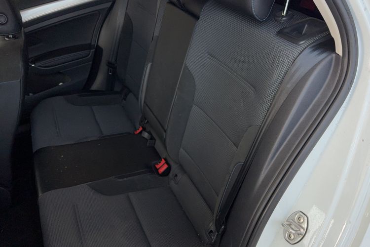 Used Volkswagen Golf Pure Electric 2020 Chari Interior 1
