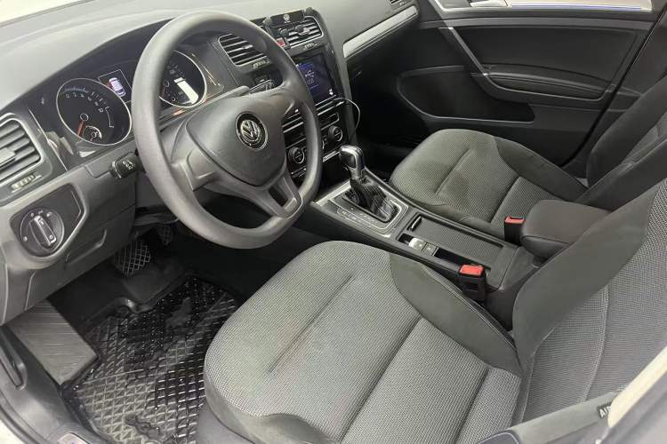 Used Volkswagen Golf Pure Electric 2020 Chari Interior 2