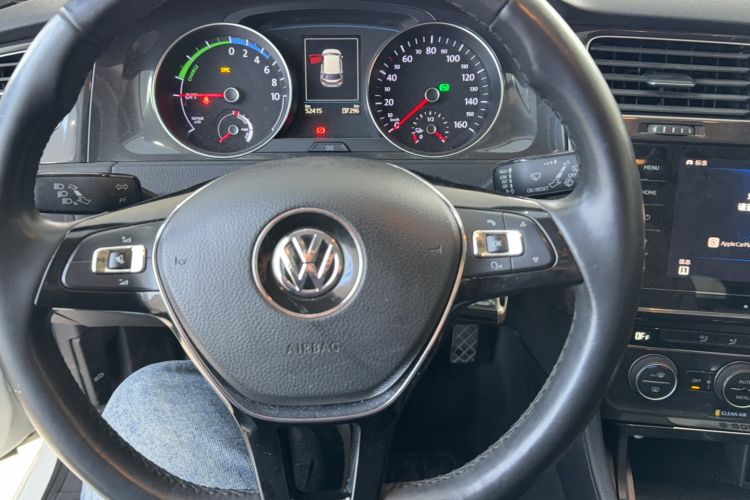 Used Volkswagen Golf Pure Electric 2020 Chari Interior 3