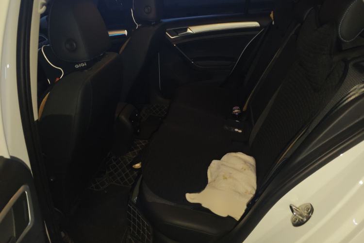 Used Volkswagen Golf Pure Electric 2020 Chari Interior 4