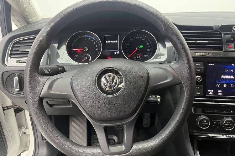 Used Volkswagen Golf Pure Electric 2020 Chari Interior 6