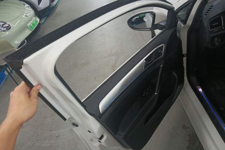 Used Volkswagen Golf Pure Electric 2020 Chari Interior 7