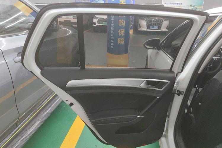 Used Volkswagen Golf Pure Electric 2020 Chari Interior 8