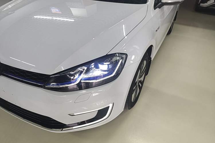 Used Volkswagen Golf Pure Electric 2020 Chari Left Front Headlight