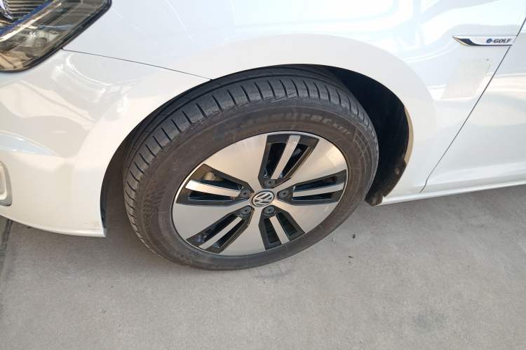 Used Volkswagen Golf Pure Electric 2020 Chari Left Front Wheel Hub