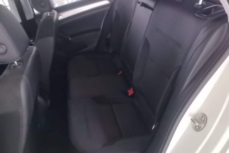 Used Volkswagen Golf Pure Electric 2020 Chari Left Rear Seat
