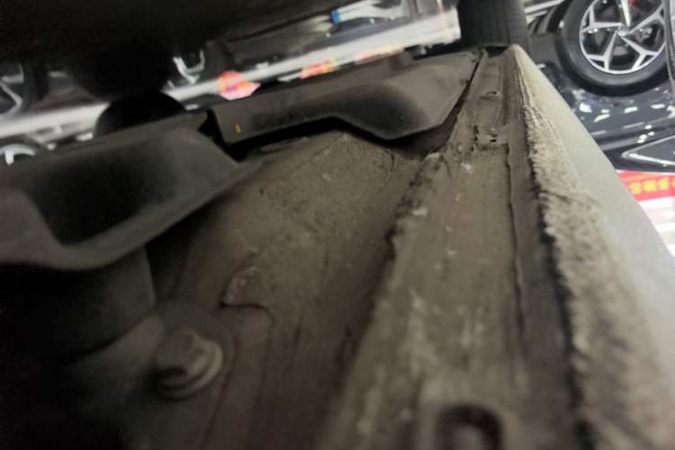 Used Volkswagen Golf Pure Electric 2020 Chari Left Side Sill