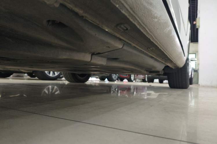 Used Volkswagen Golf Pure Electric 2020 Chari Left Side Sill