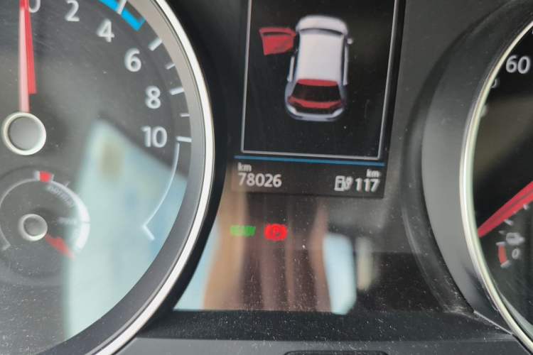 Used Volkswagen Golf Pure Electric 2020 Chari Odometer Close Up