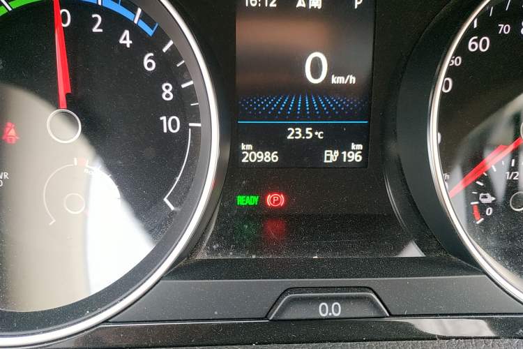 Used Volkswagen Golf Pure Electric 2020 Chari Odometer Close Up