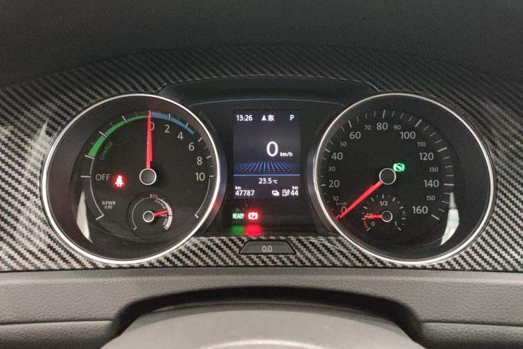 Used Volkswagen Golf Pure Electric 2020 Chari Odometer Close Up