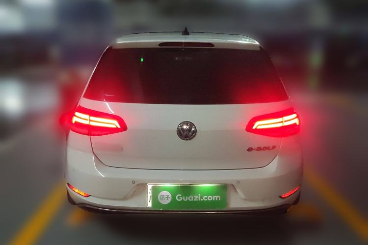 Used Volkswagen Golf Pure Electric 2020 Chari Rear