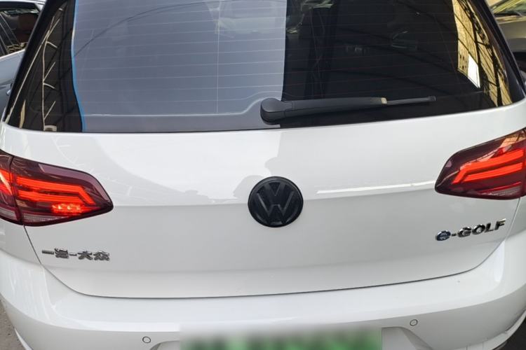 Used Volkswagen Golf Pure Electric 2020 Chari Rear