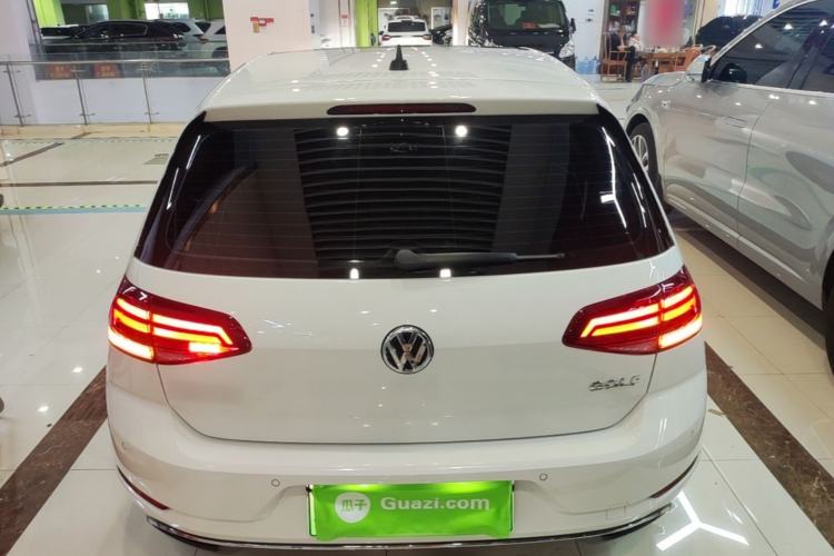 Used Volkswagen Golf Pure Electric 2020 Chari Rear