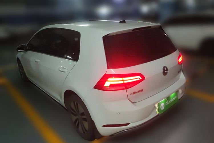 Used Volkswagen Golf Pure Electric 2020 Chari Rear Left 45 Deg