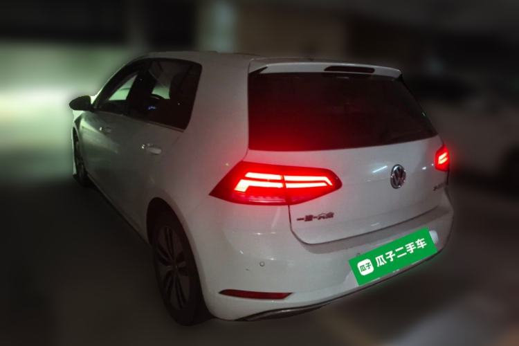 Used Volkswagen Golf Pure Electric 2020 Chari Rear Left 45 Deg