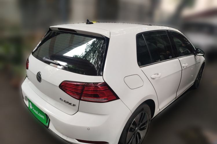 Used Volkswagen Golf Pure Electric 2020 Chari Rear Right 45 Deg