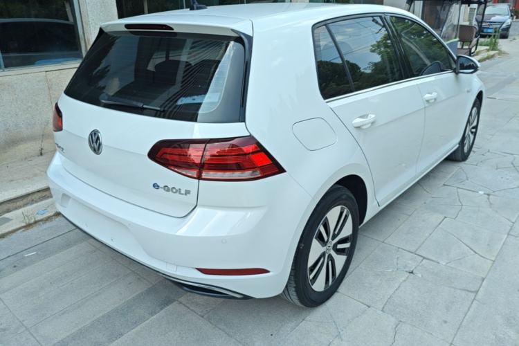 Used Volkswagen Golf Pure Electric 2020 Chari Rear Right 45 Deg