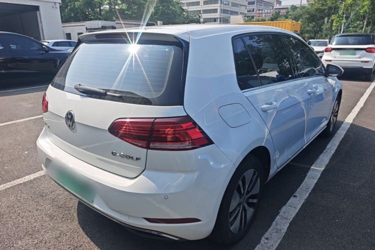 Used Volkswagen Golf Pure Electric 2020 Chari Rear Right 45 Deg