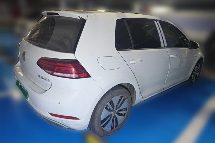 Used Volkswagen Golf Pure Electric 2020 Chari Rear Right 45 Deg