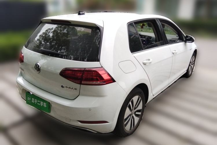 Used Volkswagen Golf Pure Electric 2020 Chari Rear Right 45 Deg