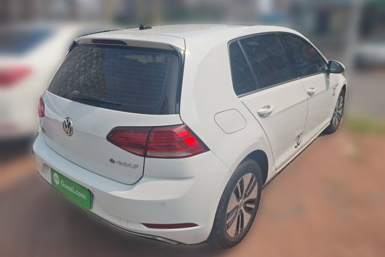 Used Volkswagen Golf Pure Electric 2020 Chari Rear Right 45 Deg