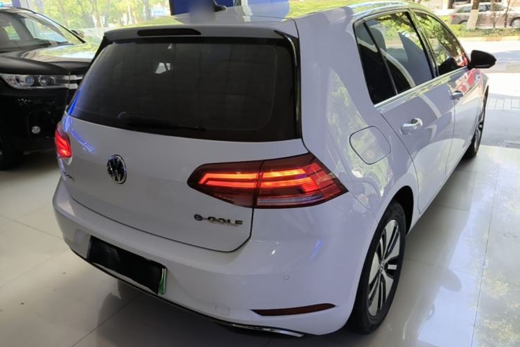 Used Volkswagen Golf Pure Electric 2020 Chari Rear Right 45 Deg