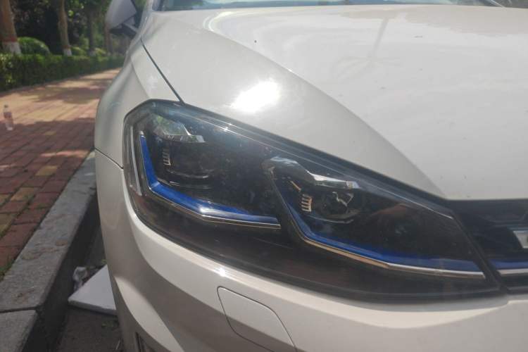Used Volkswagen Golf Pure Electric 2020 Chari Right Front Headlight