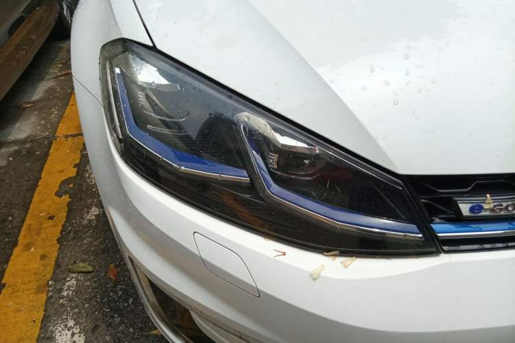 Used Volkswagen Golf Pure Electric 2020 Chari Right Front Headlight
