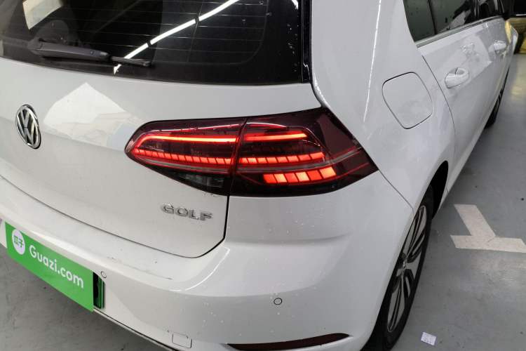 Used Volkswagen Golf Pure Electric 2020 Chari Right Rear Taillight