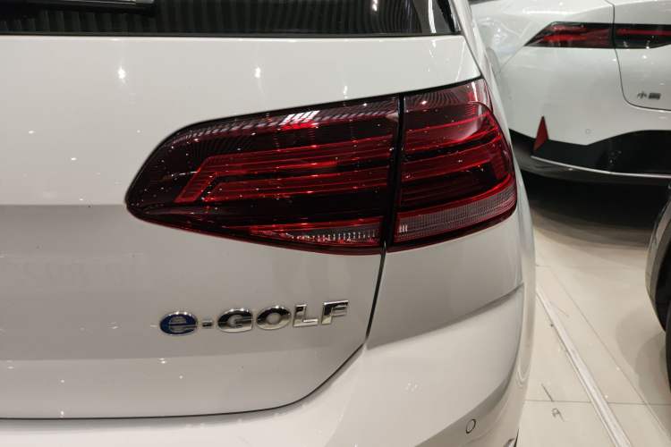 Used Volkswagen Golf Pure Electric 2020 Chari Right Rear Taillight